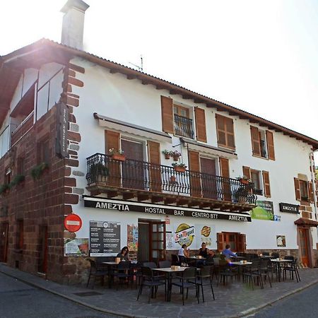 Hostal Ameztia Doneztebe Exterior photo